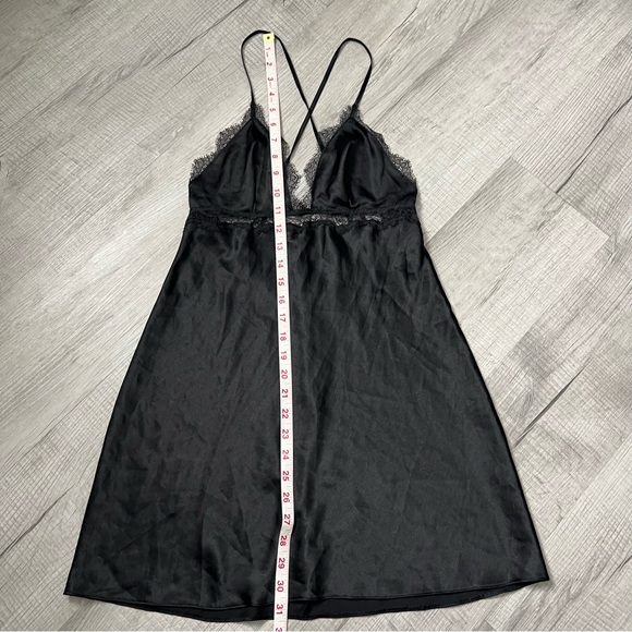 VICTORIA’S SECRET Black Backless Satin Lace Babydoll Slip Dress Teddy Small - Picture 6 of 8